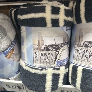 Life Comfort Reversible Sherpa Fleece Blanket 94" L x 108" W x 1" H
